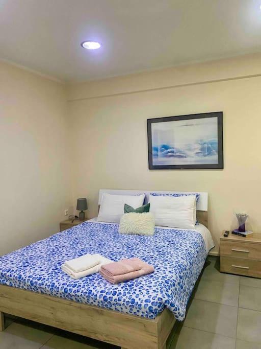 Cozy Apartment Near To The Airport Kouvarás Exterior foto